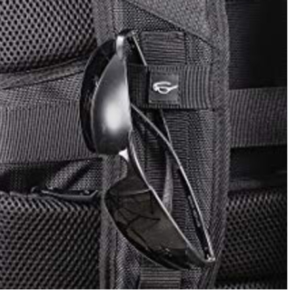 Extra Large Travel Backpack with USB Charging - Picture 10 of 11